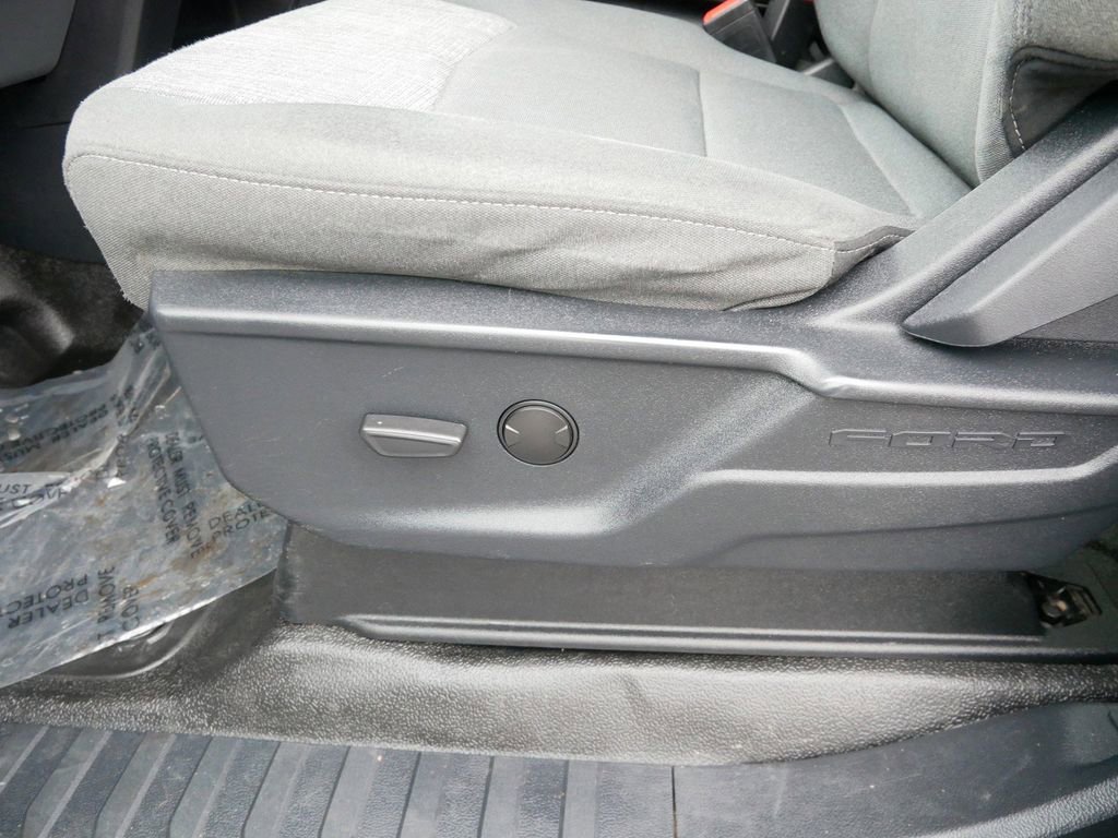 Certified 2023 Ford F250 XLT w/ FX4 Off-Road Package image 8