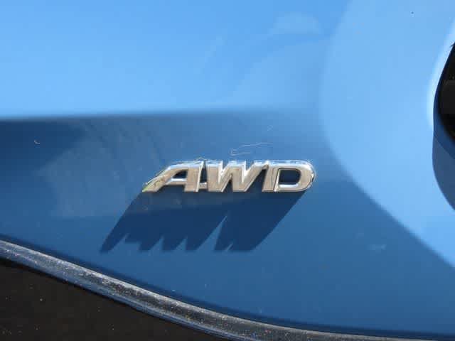 Used 2022 Toyota RAV4 SE w/ Convenience Package AWD/4WD image 9