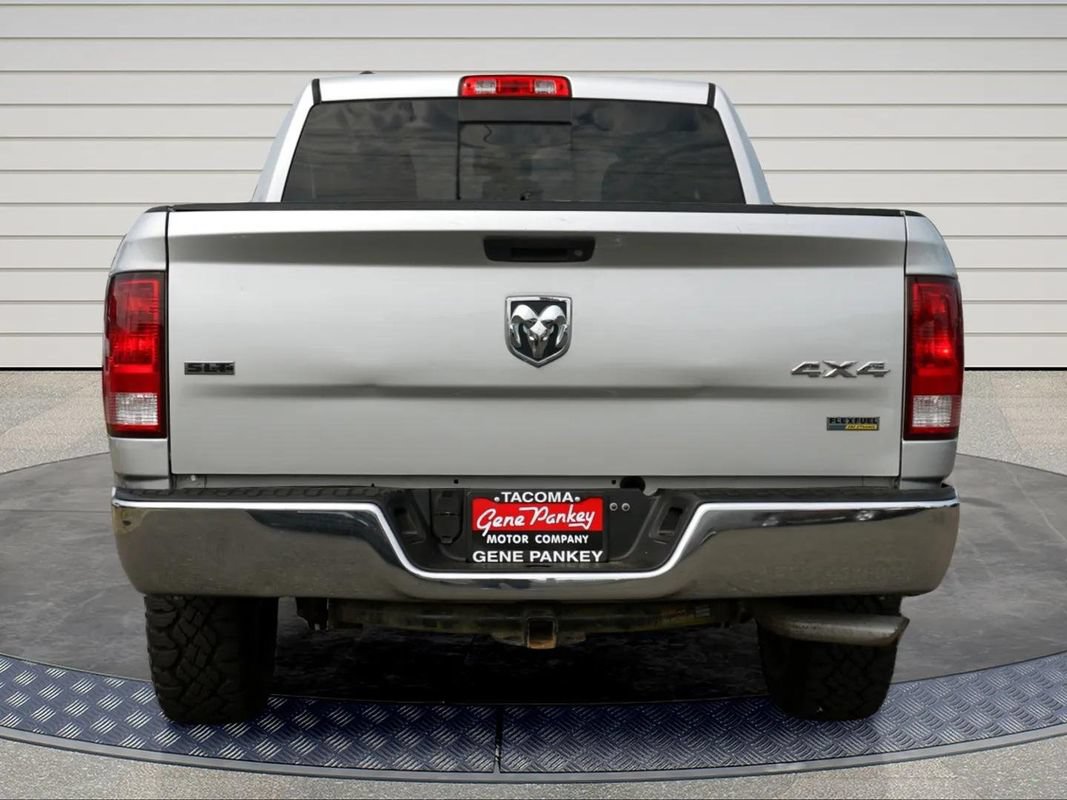 Used 2015 RAM 1500 Classic SLT w/ Luxury Group AWD/4WD image 6