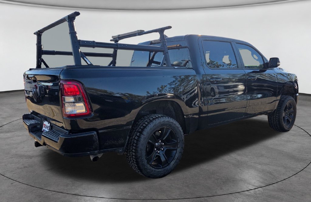 Used 2022 RAM 1500 Big Horn AWD/4WD image 9