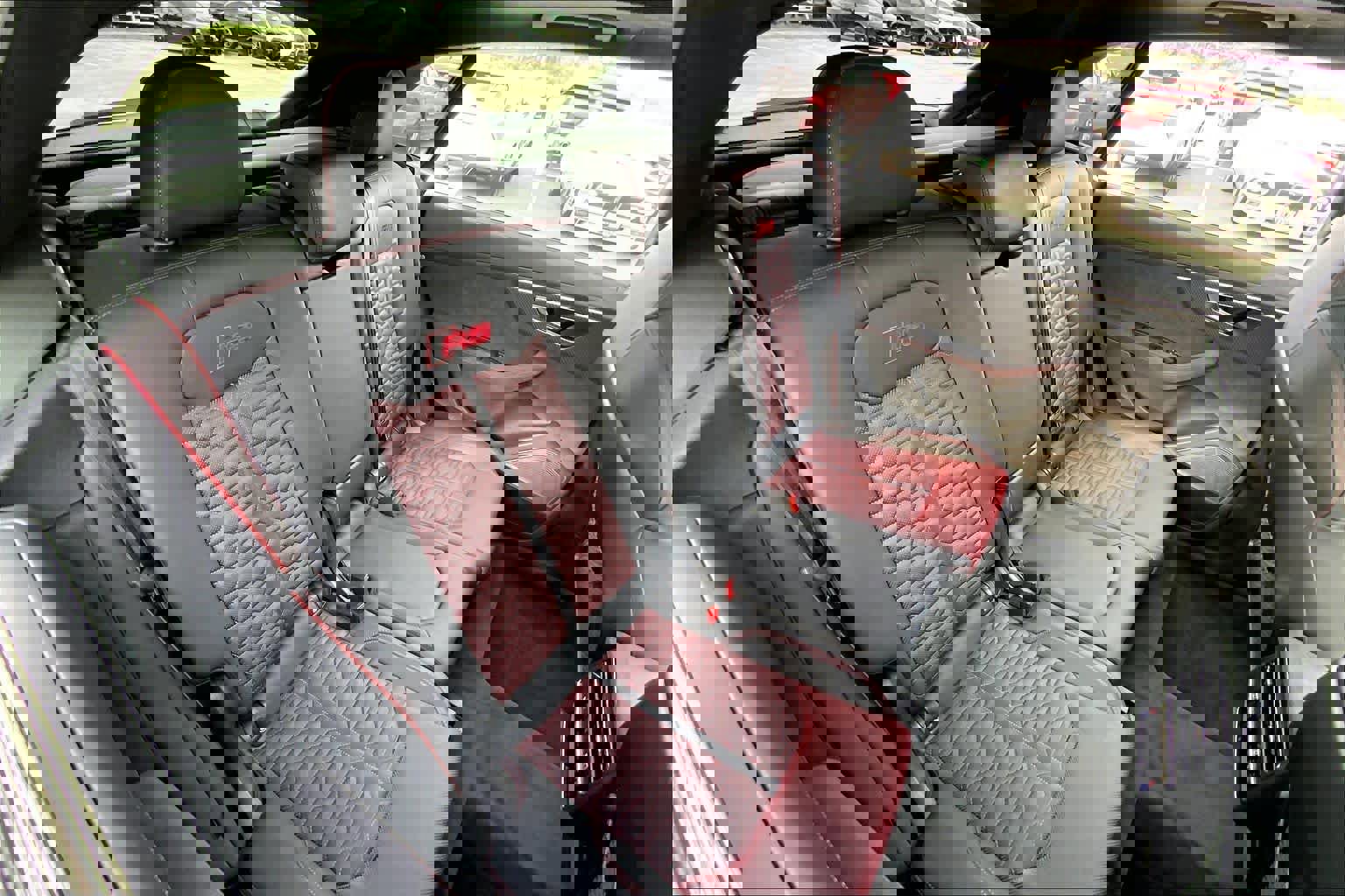 Used 2026 Audi RS Q8 performance image 19