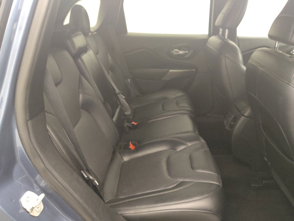 Used 2020 Jeep Cherokee Limited AWD/4WD image 19