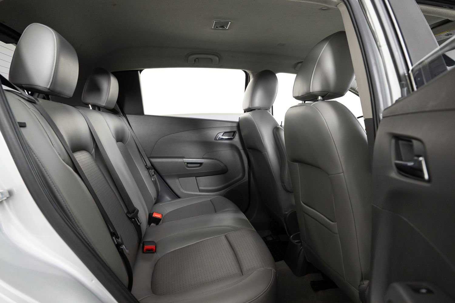 Used 2015 Chevrolet Sonic LTZ image 22