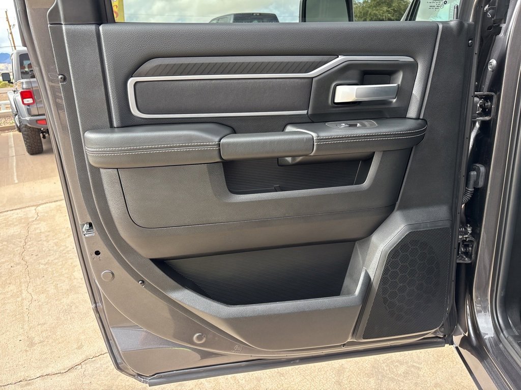New 2025 RAM 3500 Big Horn image 17