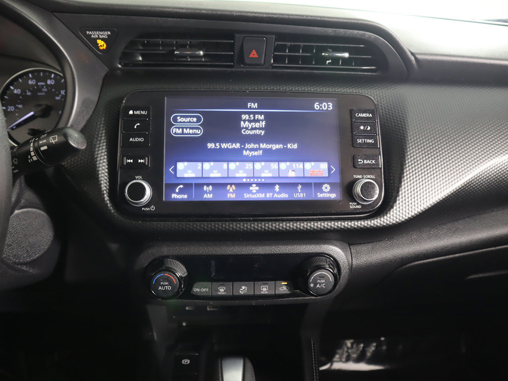 Used 2022 Nissan Kicks SV FWD image 41