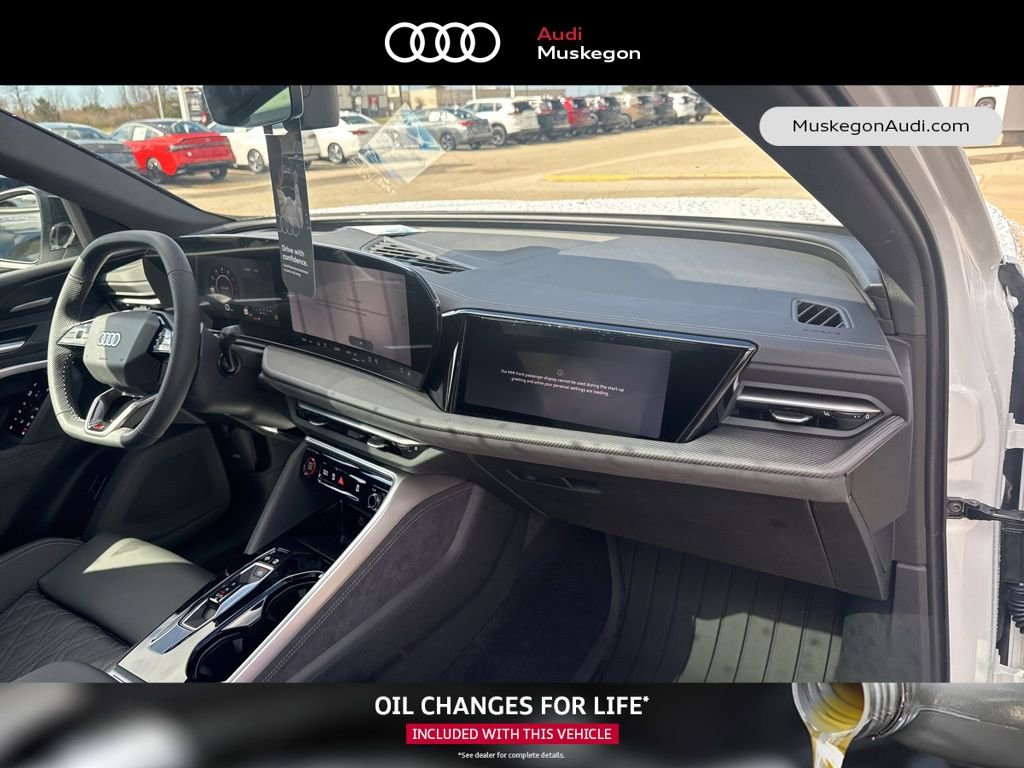 New 2026 Audi SQ5 Premium Plus AWD/4WD image 31