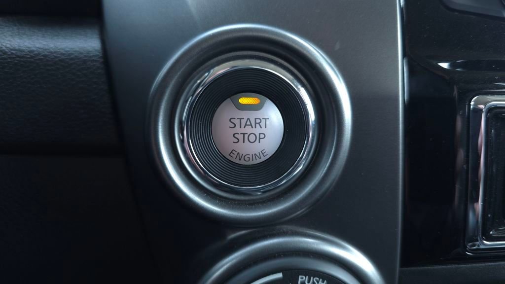 Used 2019 Nissan Titan Platinum Reserve image 38