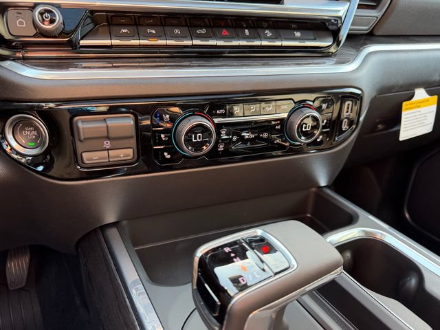 New 2026 Chevrolet Silverado 1500 LTZ w/ LTZ Premium Package AWD/4WD image 26