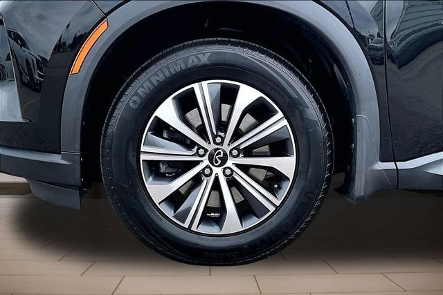 Used 2023 INFINITI QX60 Pure AWD/4WD image 9