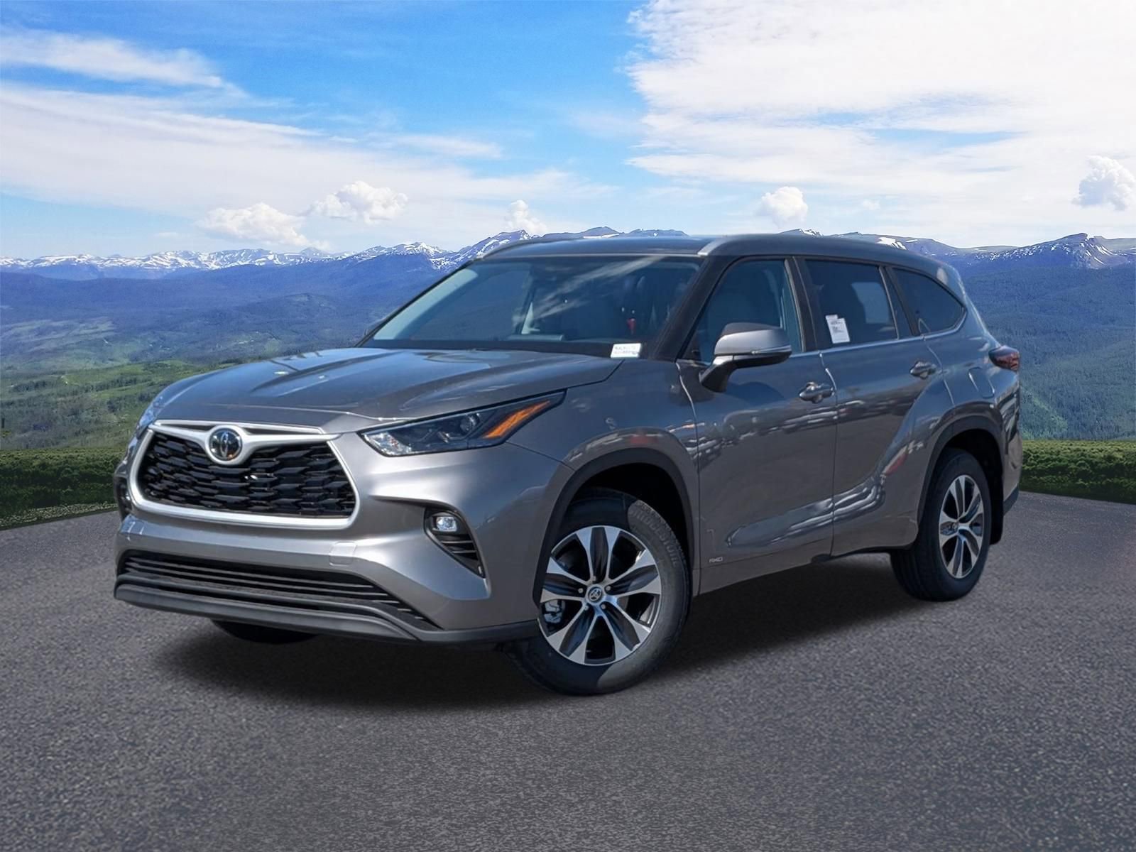 New 2026 Toyota Highlander XLE AWD/4WD image 1