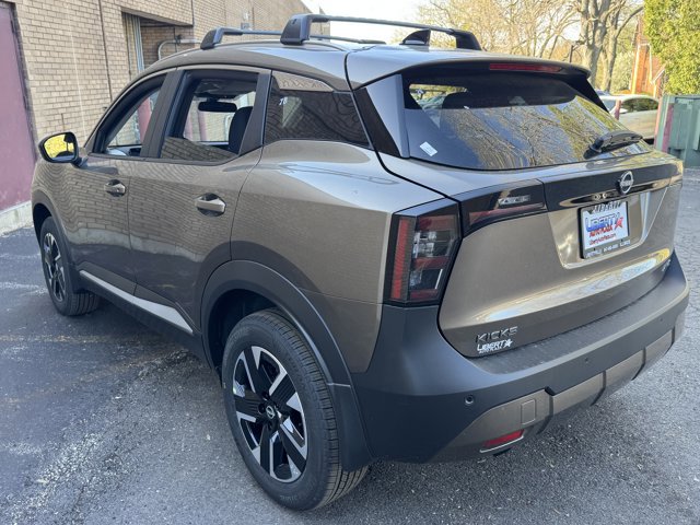 New 2026 Nissan Kicks SV w/ Cold Weather Package AWD/4WD image 12