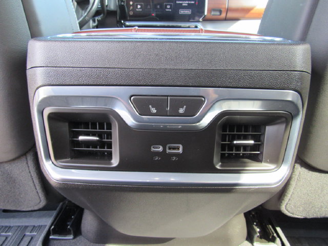 Certified 2024 GMC Sierra 2500 Denali Ultimate AWD/4WD image 35