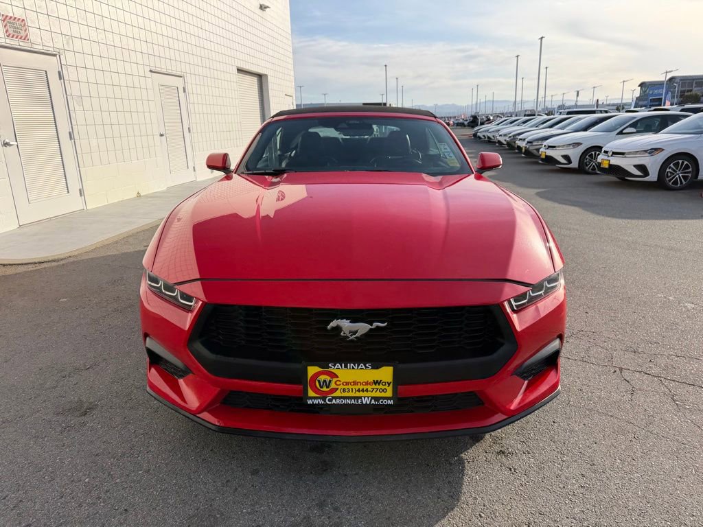 Used 2024 Ford Mustang Convertible image 9