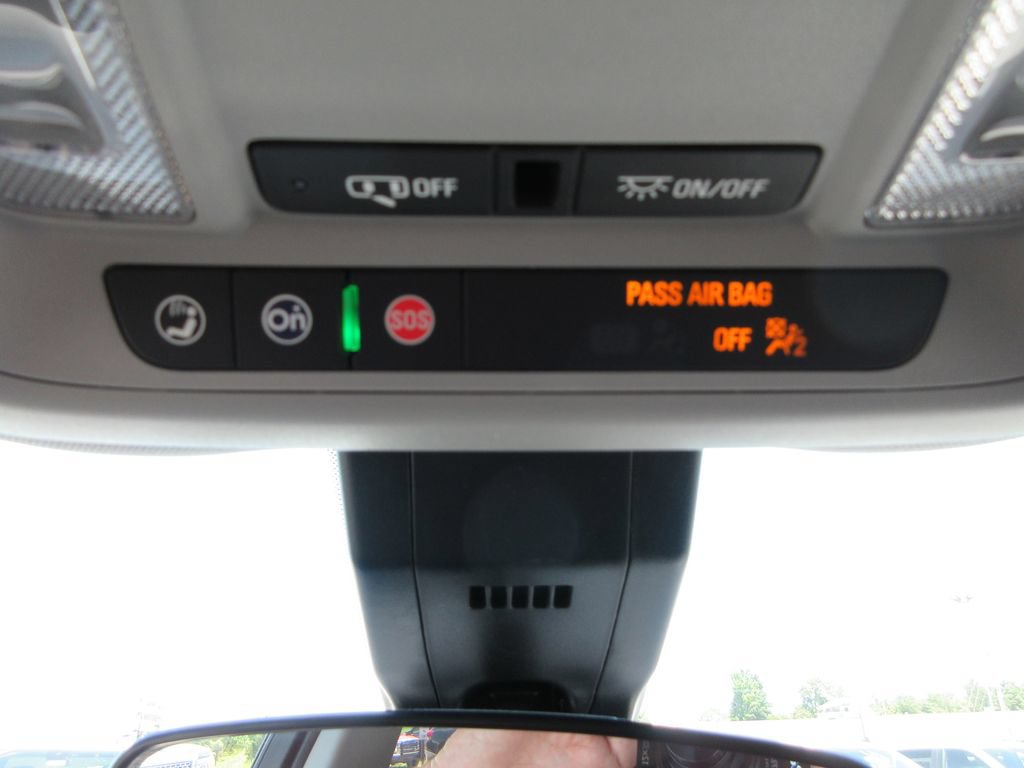 Certified 2024 Chevrolet Equinox LT AWD/4WD image 32
