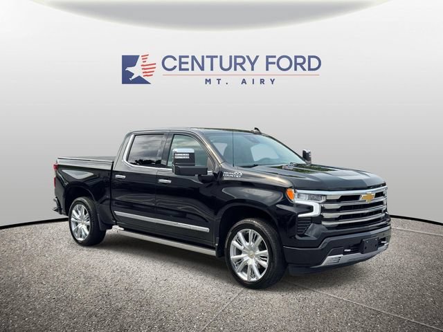 Used 2024 Chevrolet Silverado 1500 High Country w/ High Country Premium Package AWD/4WD image 1