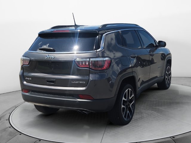Used 2018 Jeep Compass Limited w/ Navigation Group AWD/4WD image 5