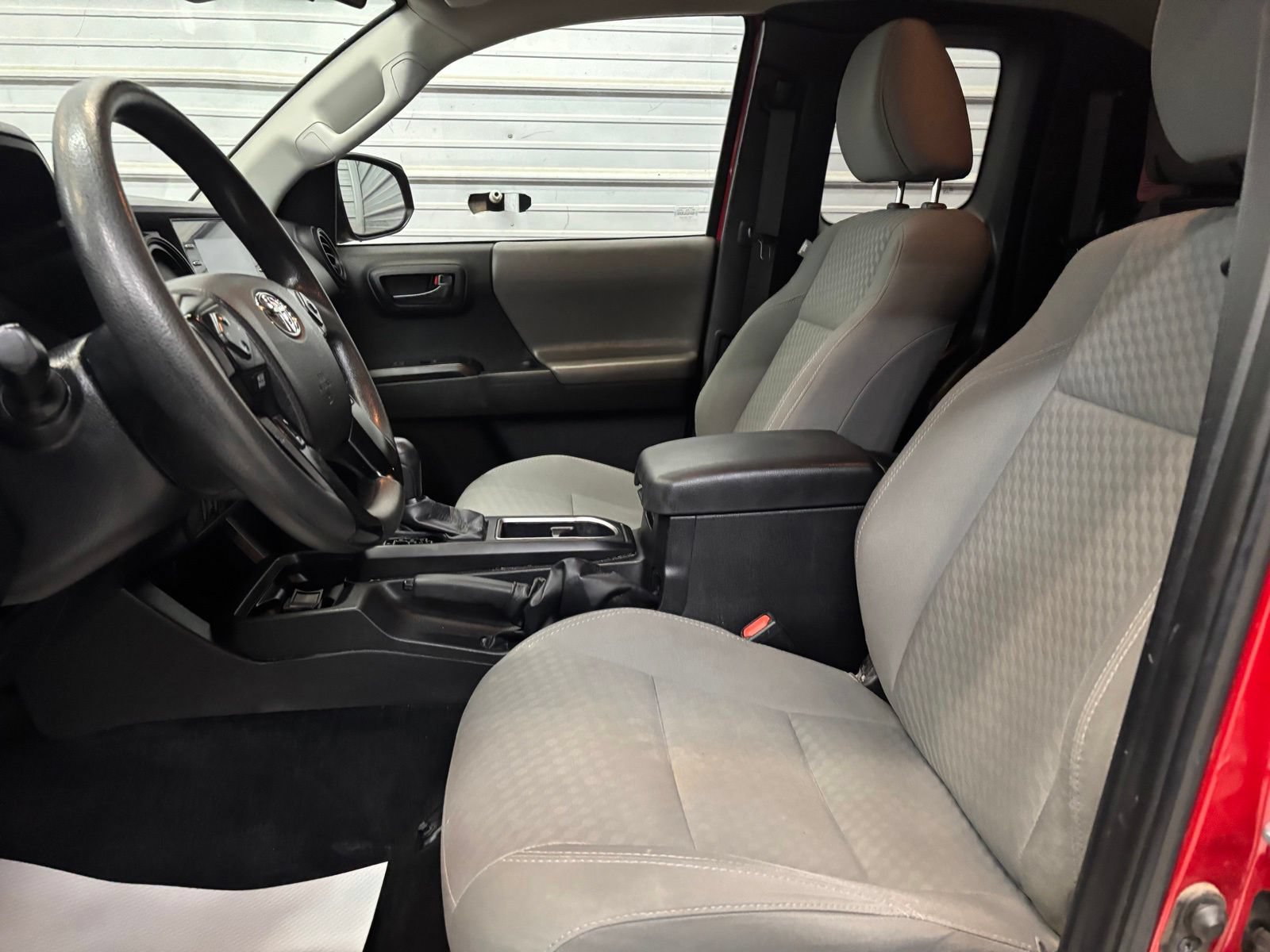 Used 2021 Toyota Tacoma SR w/ SX Package AWD/4WD image 12