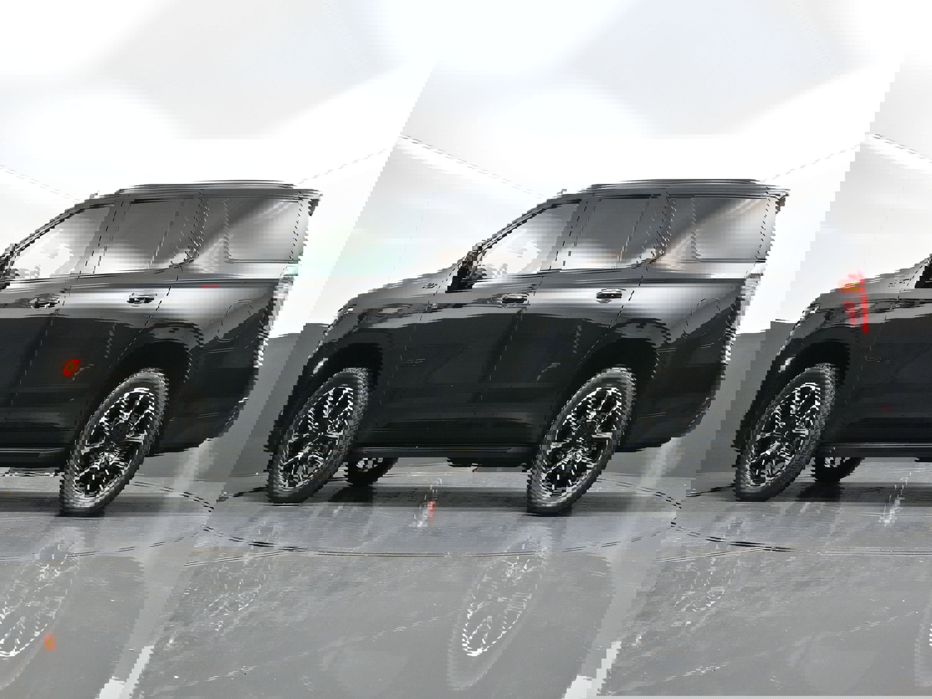 Used 2023 Chevrolet Tahoe RST w/ Luxury Package image 50