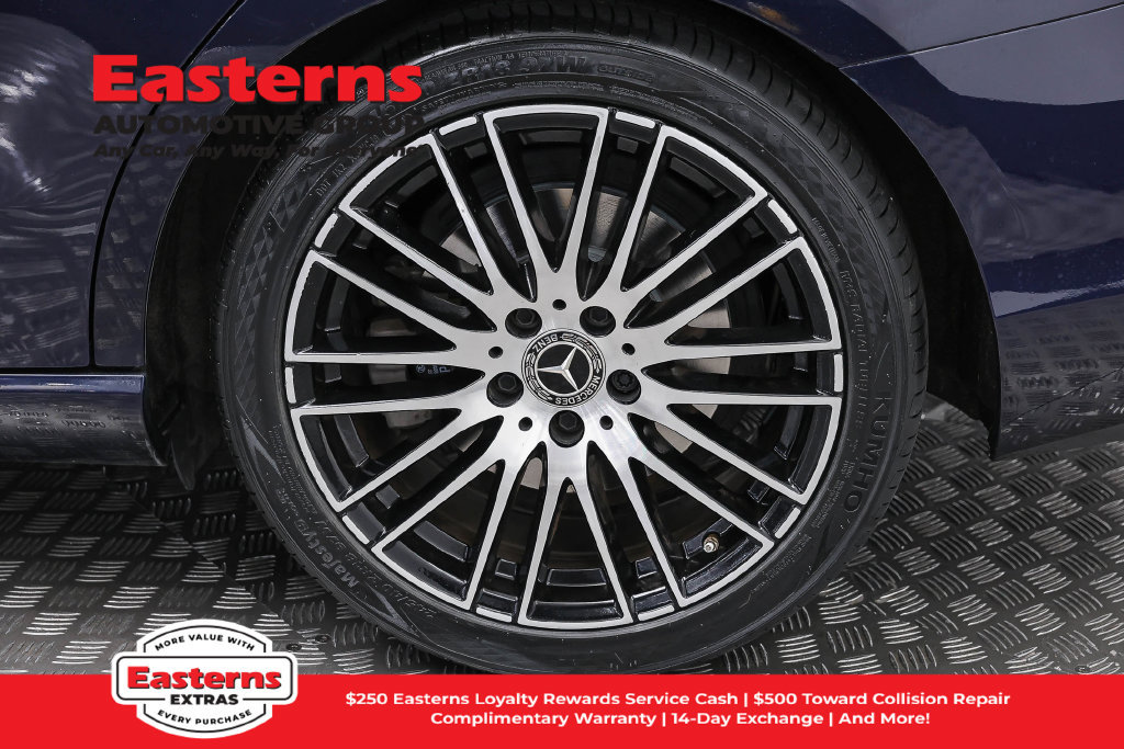 Used 2023 Mercedes-Benz C 300 4MATIC Sedan image 29