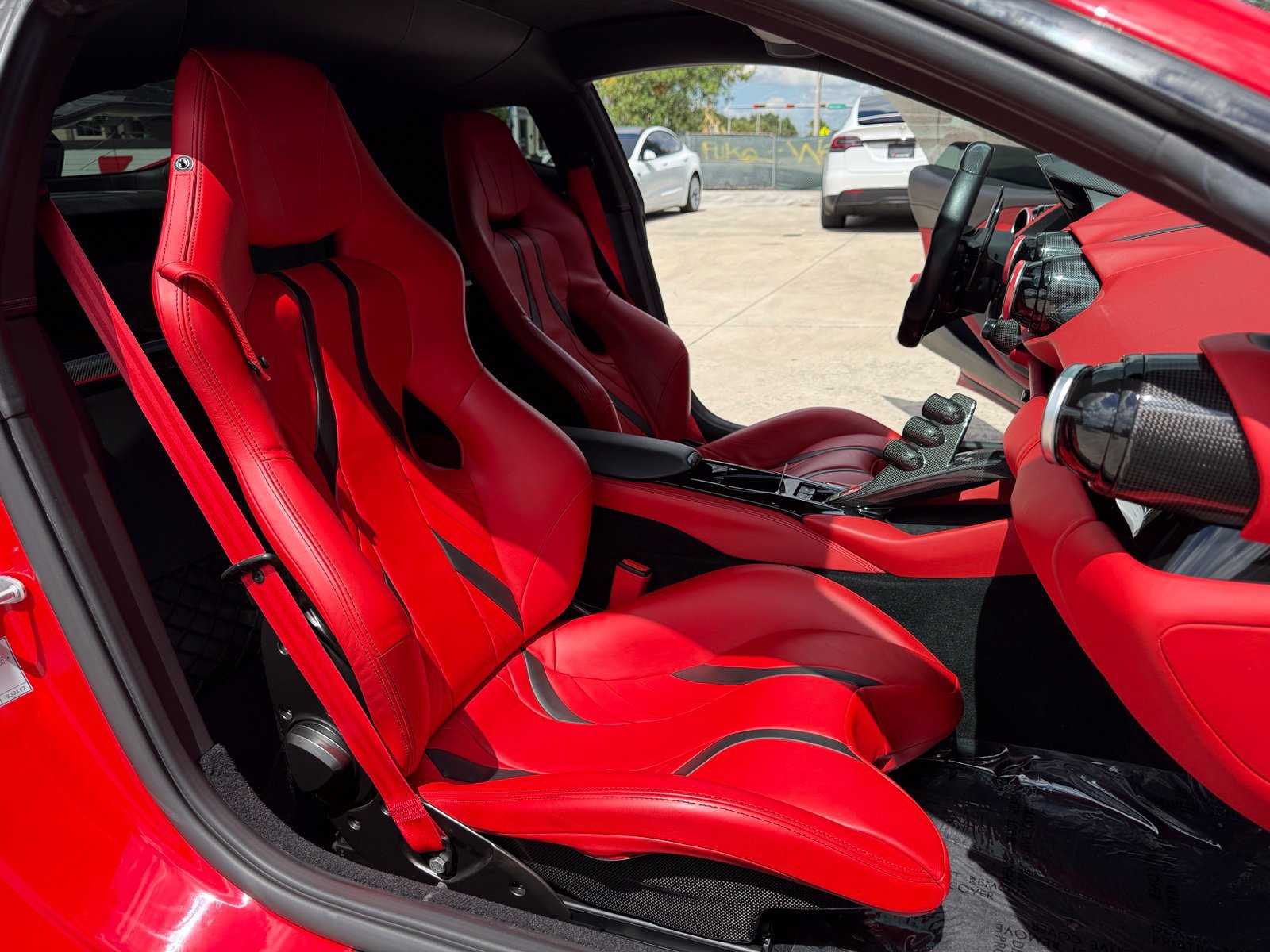 Used 2020 Ferrari 812 Superfast RWD image 47