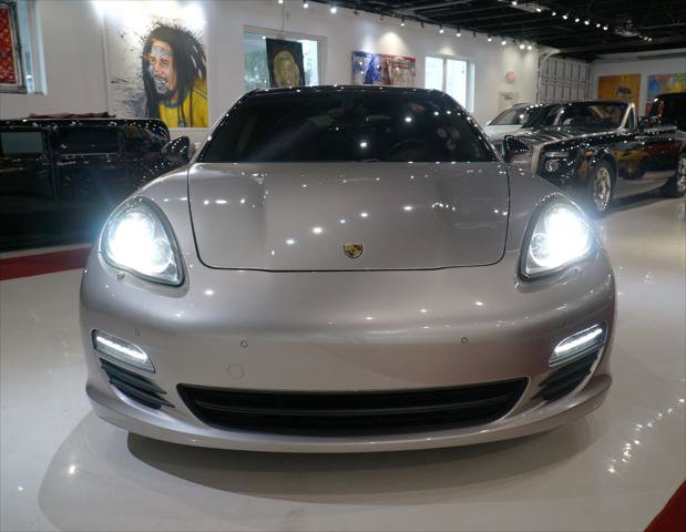 Used 2011 Porsche Panamera 4 AWD/4WD image 3