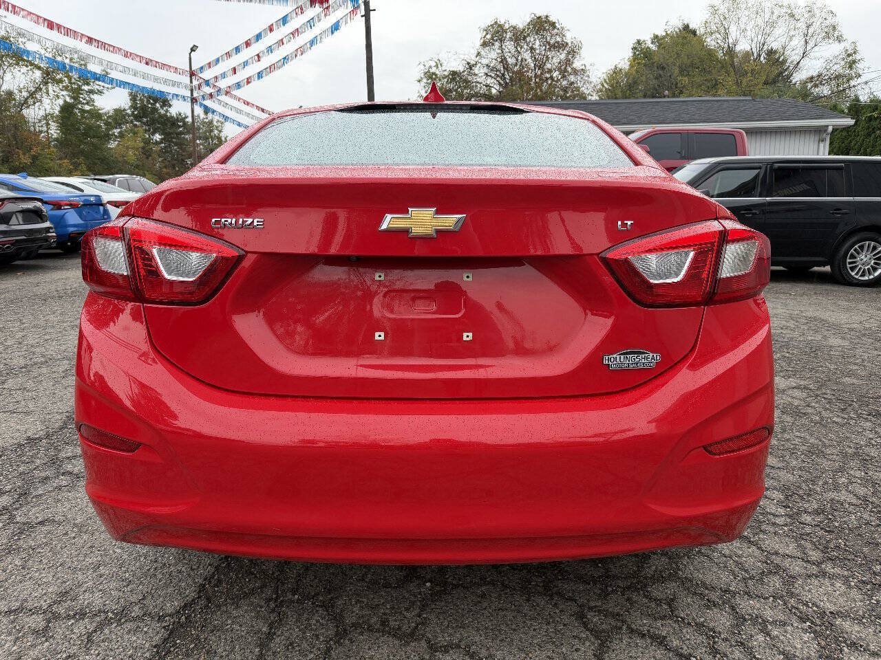Used 2018 Chevrolet Cruze LT w/ Convenience Package FWD image 9