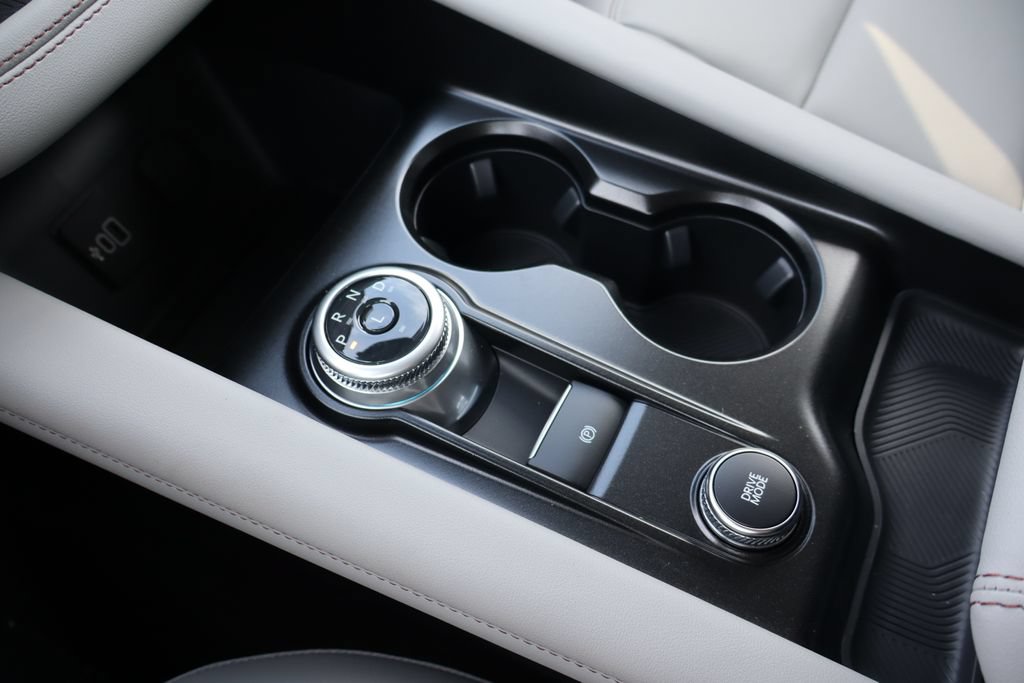 New 2026 Ford Explorer Active AWD/4WD image 11