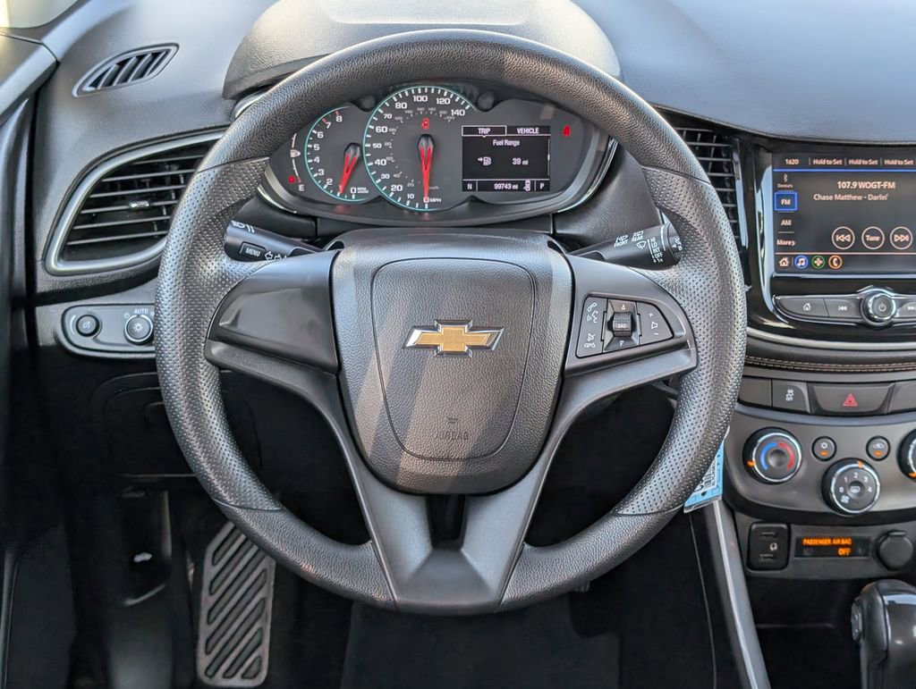 Used 2020 Chevrolet Trax LS image 14