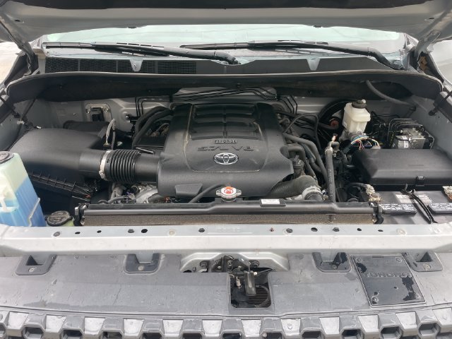 Used 2020 Toyota Tundra SR5 w/ SR5 Upgrade Package AWD/4WD image 22