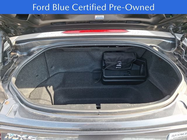 Used 2017 MAZDA MX-5 Miata RF Grand Touring RWD image 28