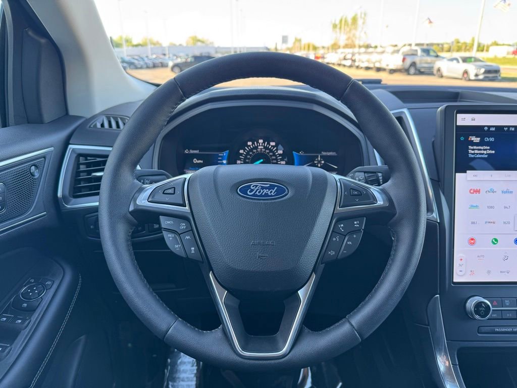 Certified 2024 Ford Edge Titanium w/ Equipment Group 301A AWD/4WD image 26