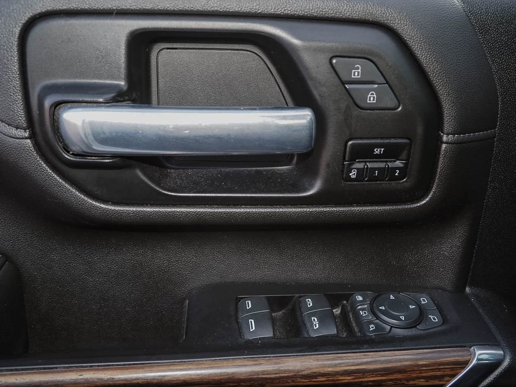 Used 2020 Chevrolet Silverado 2500 High Country w/ Z71 Off-Road Package image 28