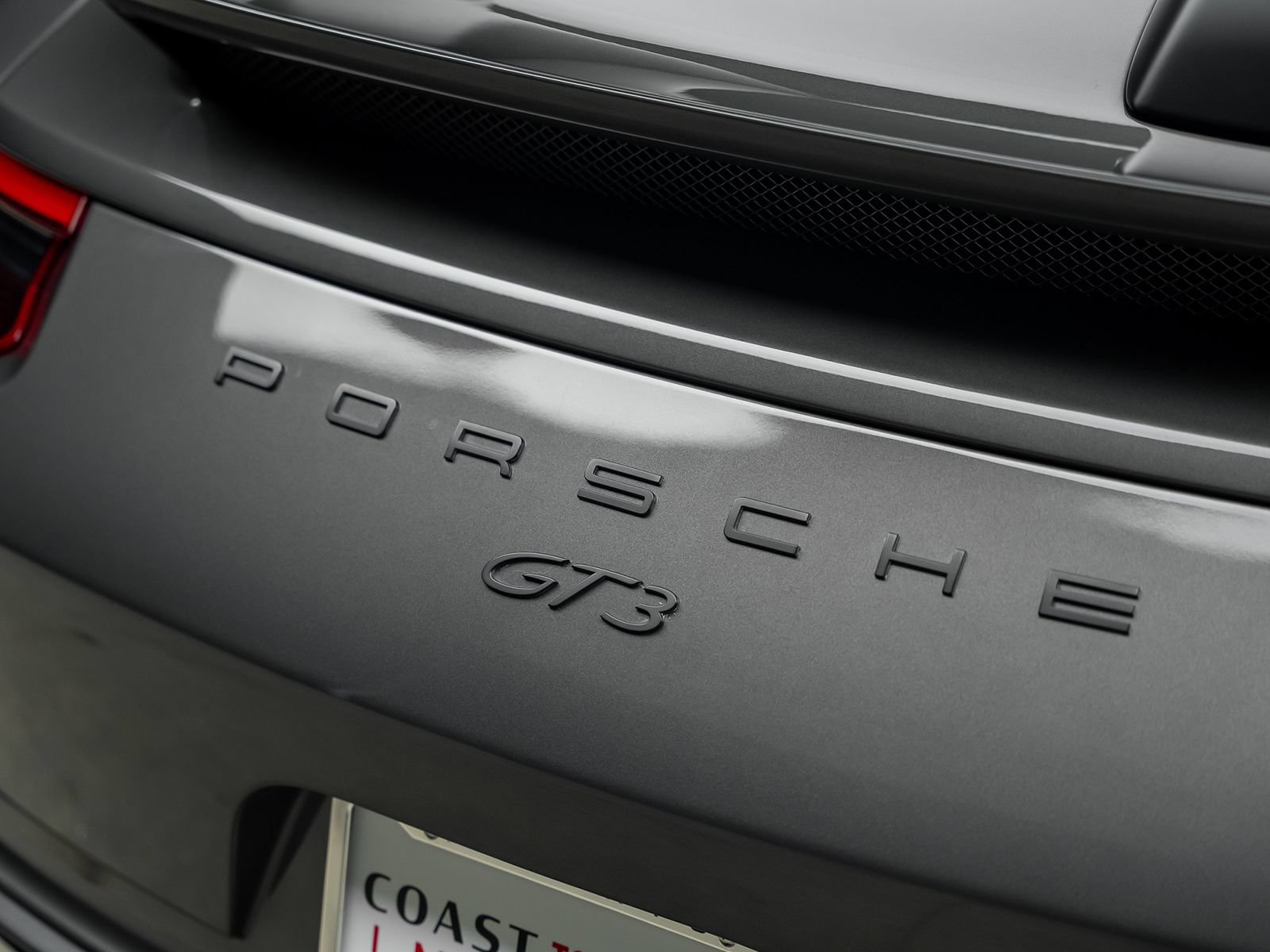 Used 2018 Porsche 911 GT3 RWD image 14