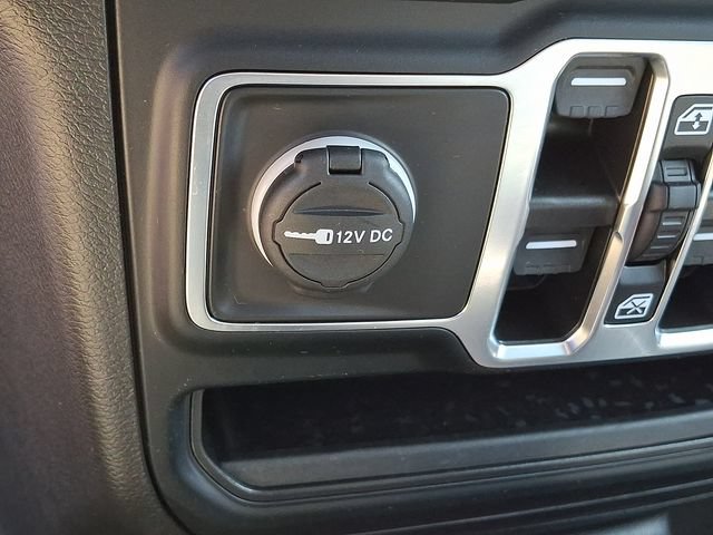 Used 2023 Jeep Gladiator Overland AWD/4WD image 26