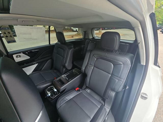 New 2026 Lincoln Aviator Reserve AWD/4WD image 23