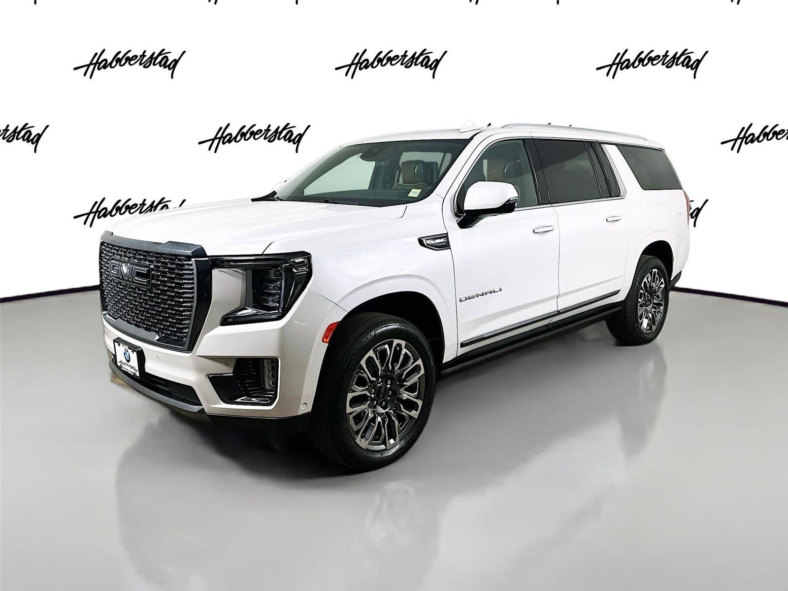 Used 2023 GMC Yukon XL Denali Ultimate image 1