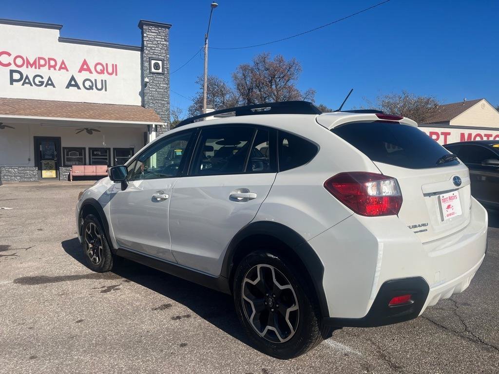 Used 2016 Subaru Crosstrek 2.0i Premium AWD/4WD image 4