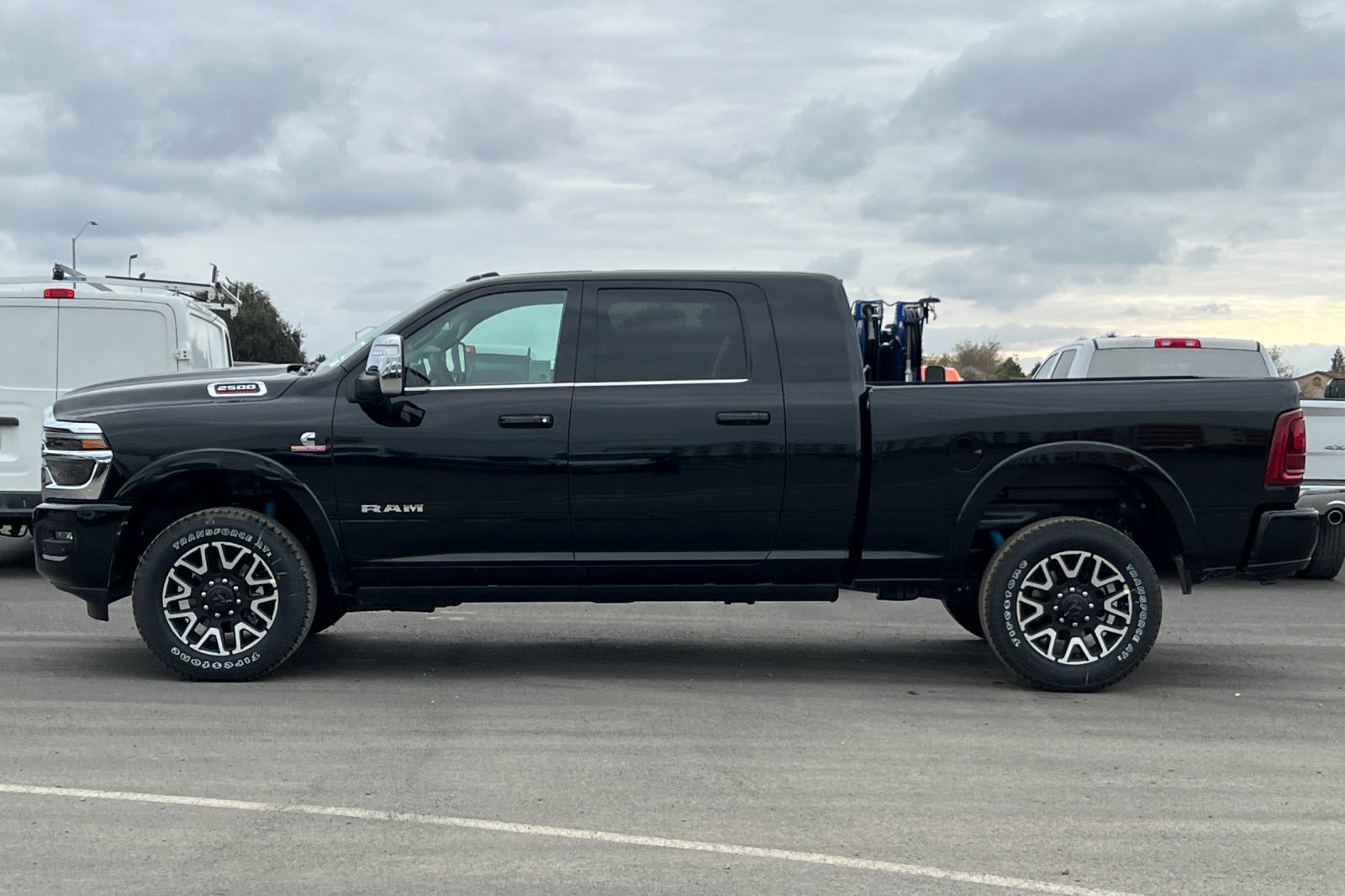 New 2026 RAM 2500 Limited image 6