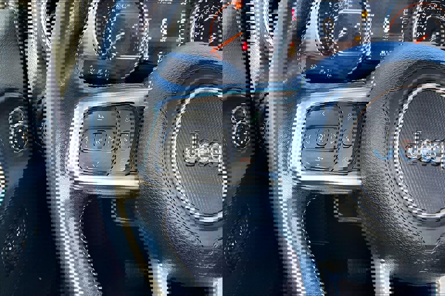 Used 2019 Jeep Wrangler Unlimited Sahara image 23