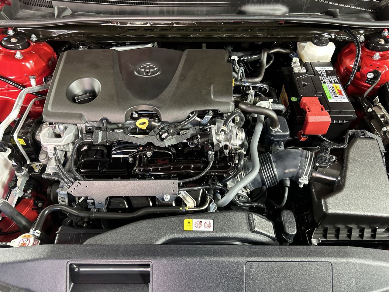 Used 2023 Toyota Camry SE w/ Convenience Package FWD image 12