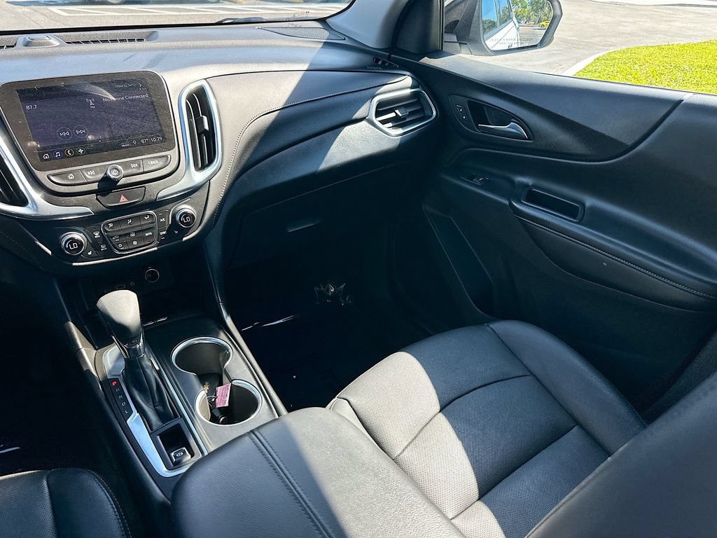 Certified 2020 Chevrolet Equinox Premier w/ Premier Redline Edition FWD image 22
