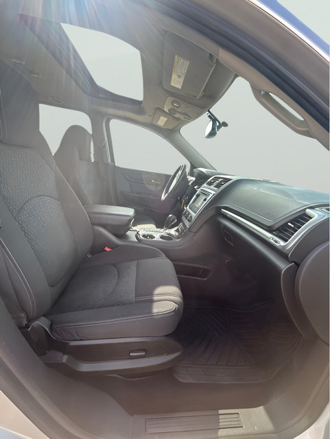 Used 2015 GMC Acadia SLE AWD/4WD image 6