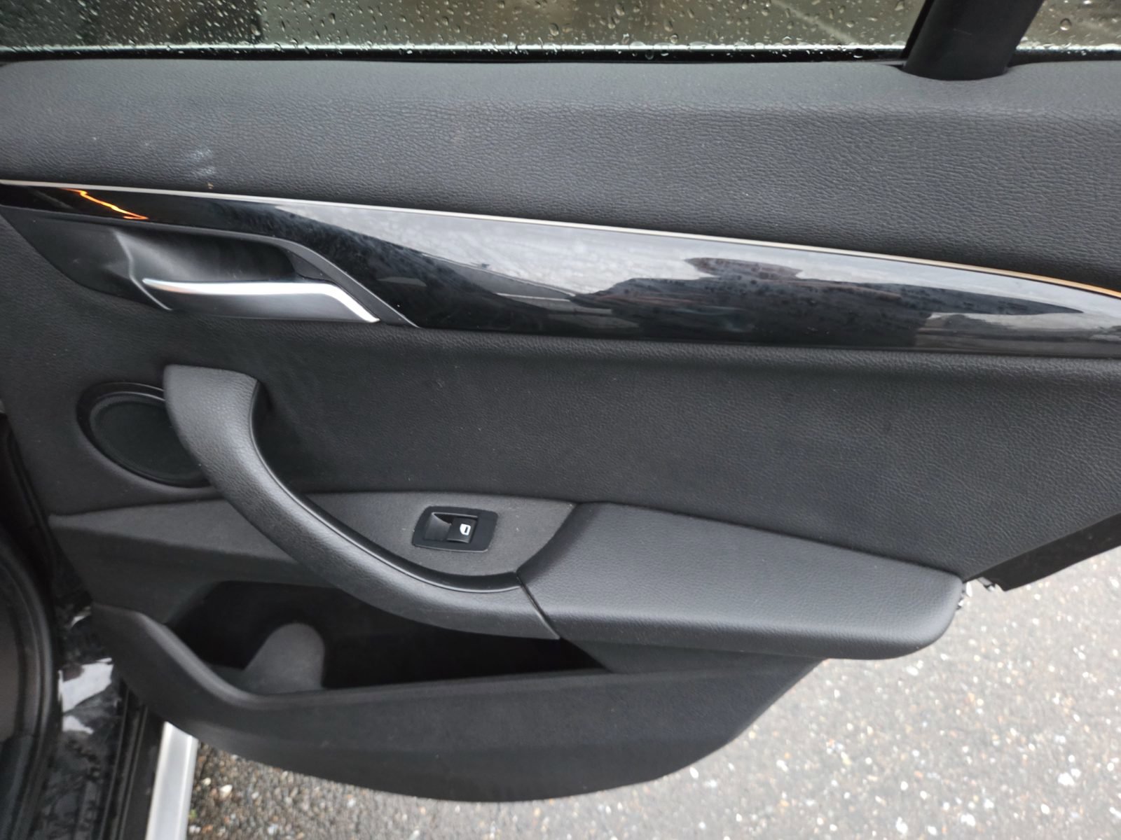 Used 2016 BMW X1 xDrive28i image 13