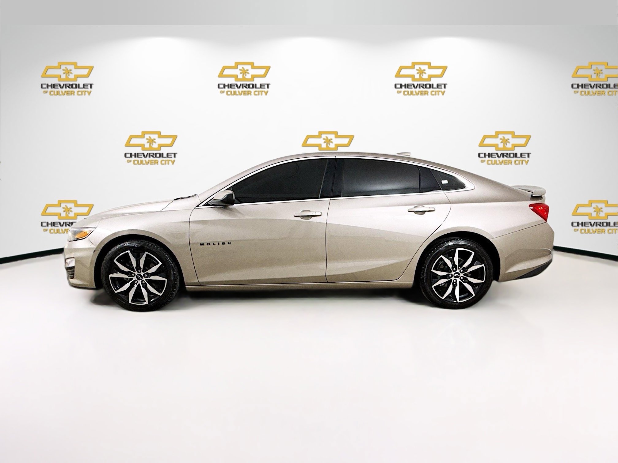 Used 2024 Chevrolet Malibu RS FWD image 4