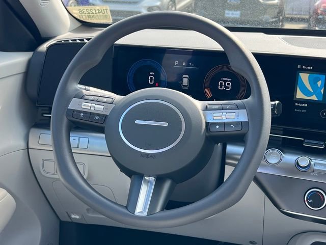 New 2026 Hyundai Kona SE image 14