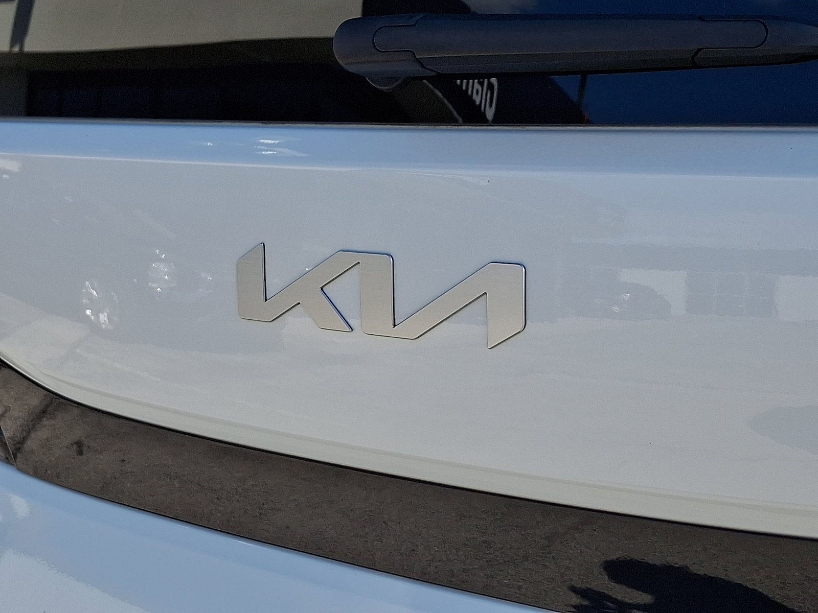 Certified 2025 Kia Soul LX w/ LX Technology Package FWD image 30