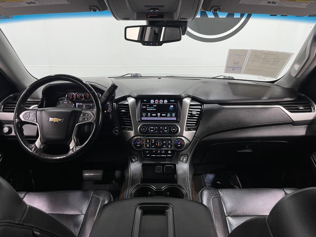 Used 2018 Chevrolet Tahoe LT w/ Luxury Package image 18