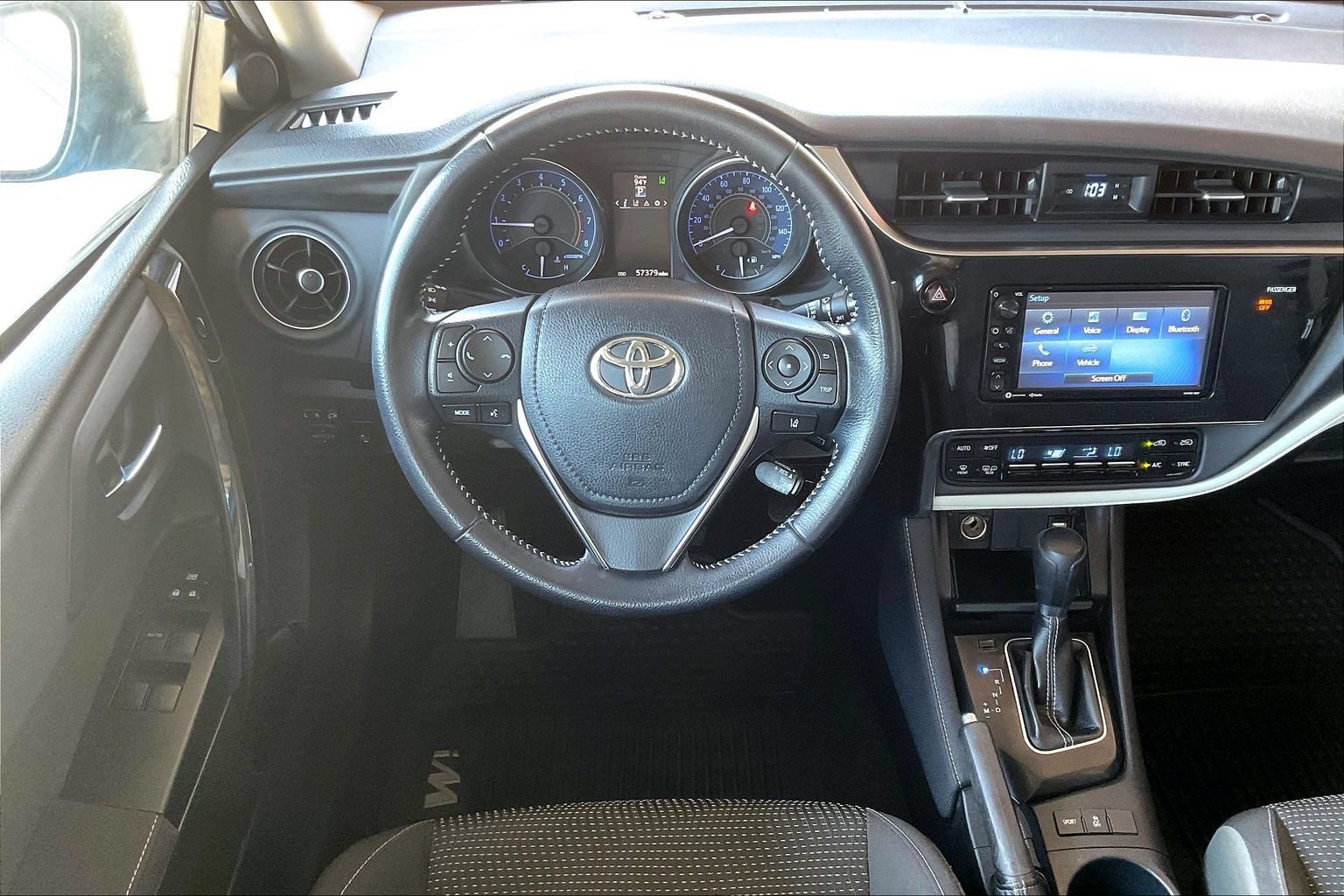 Used 2018 Toyota Corolla iM w/ All-Weather Mat Package FWD image 8