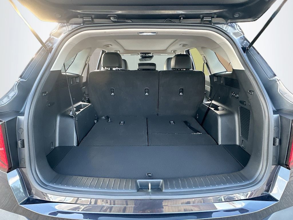Used 2025 Kia Sorento S w/ Panoramic Sunroof Package image 26