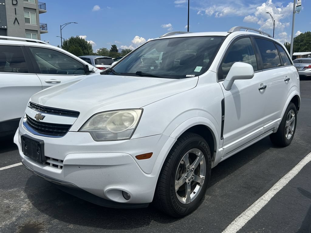 Used 2012 Chevrolet Captiva Sport LTZ AWD/4WD image 2